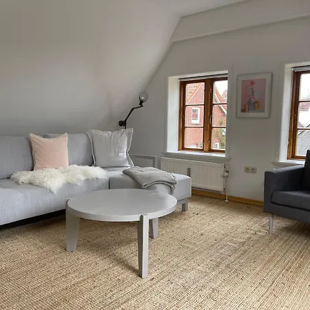 Ferienhaus Malerisches Dorfhaus Im Historischen Ortskern